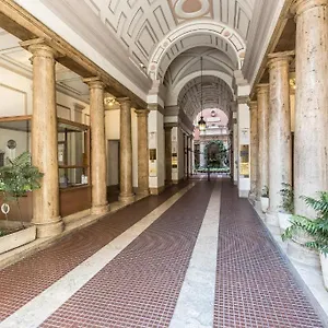 Magnifico 3*, Roma Italia