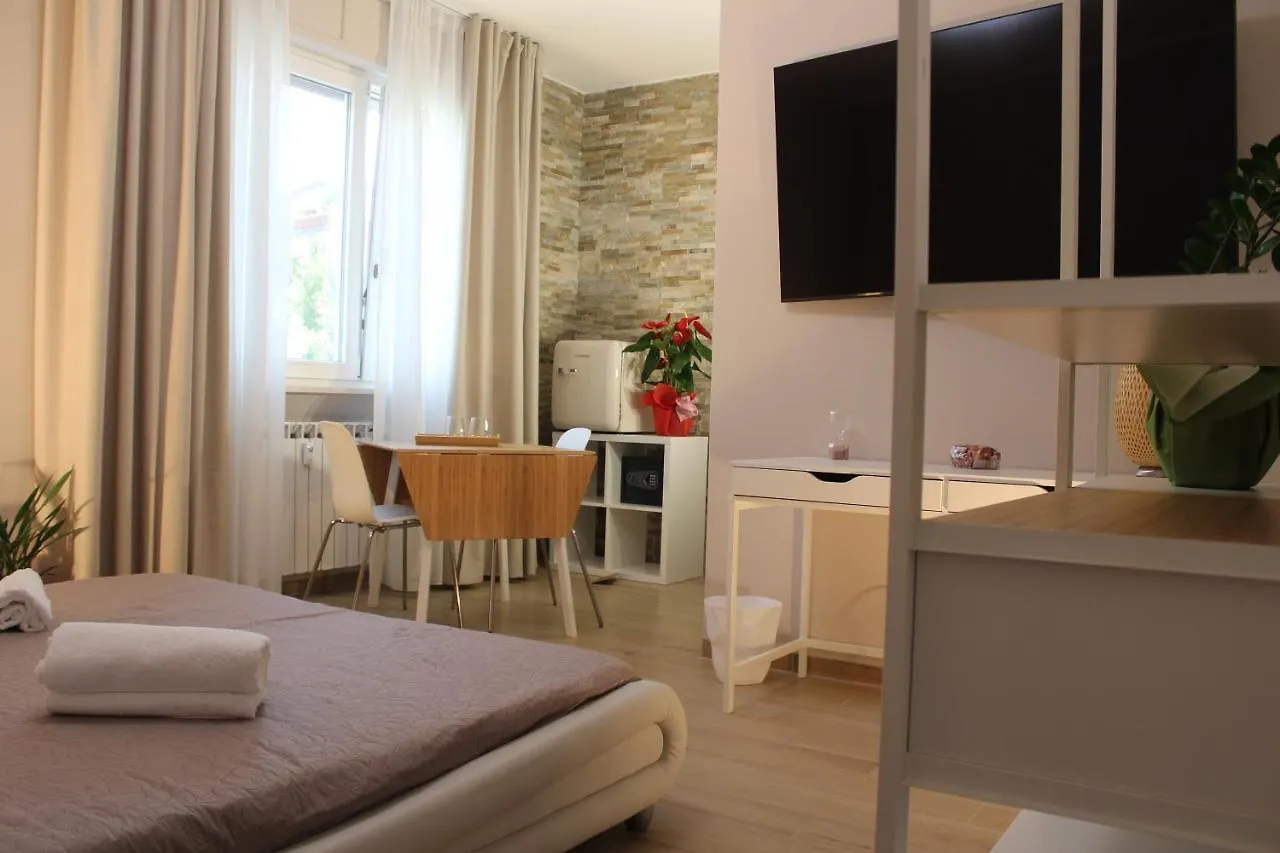 Aurora Bnb Pisa Italien