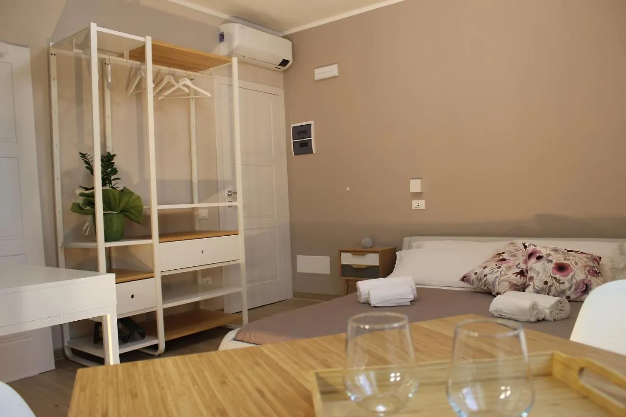 Aurora Bnb Pisa 0*,