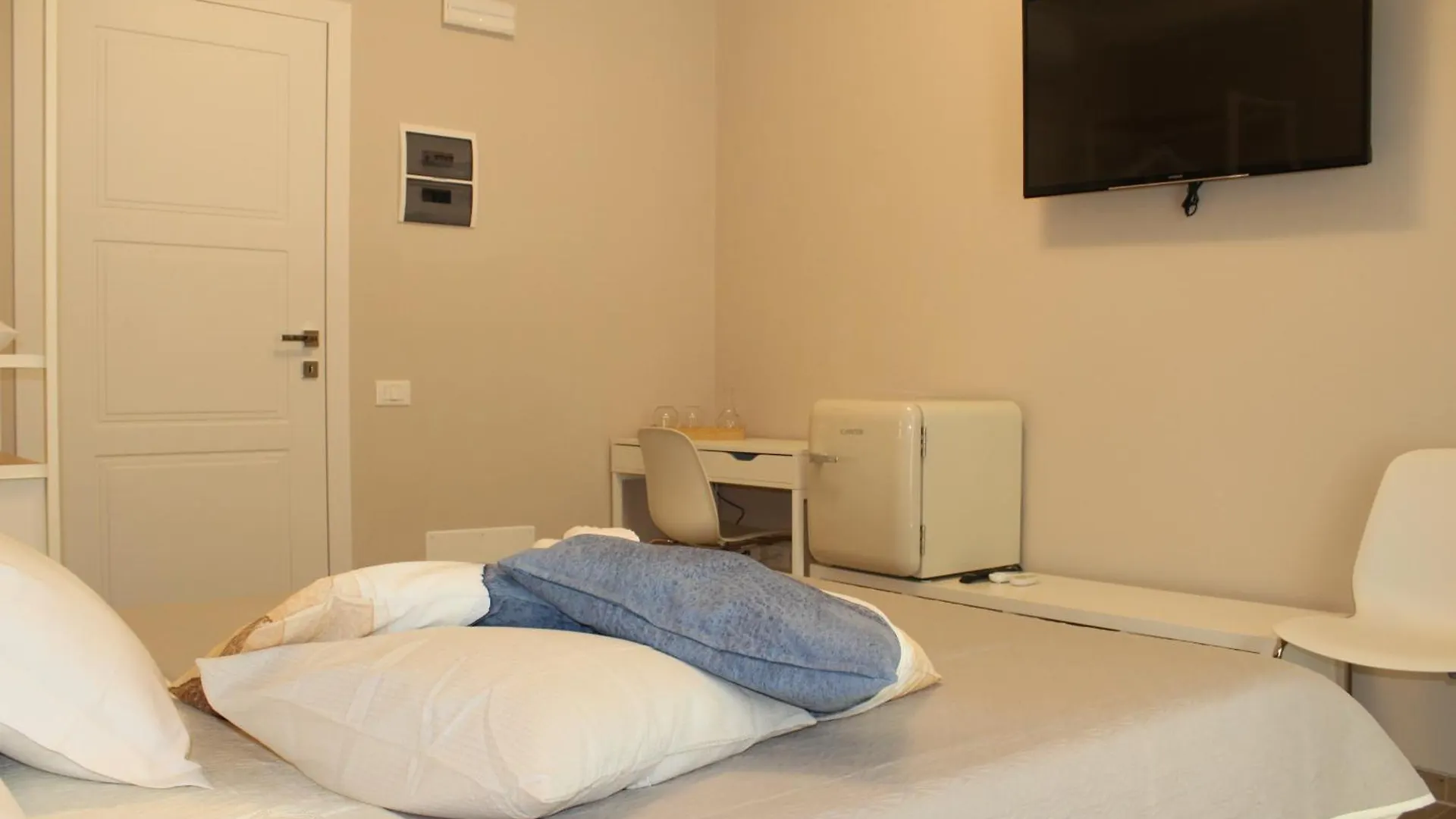 Aurora Bnb Pisa Bed & Breakfast