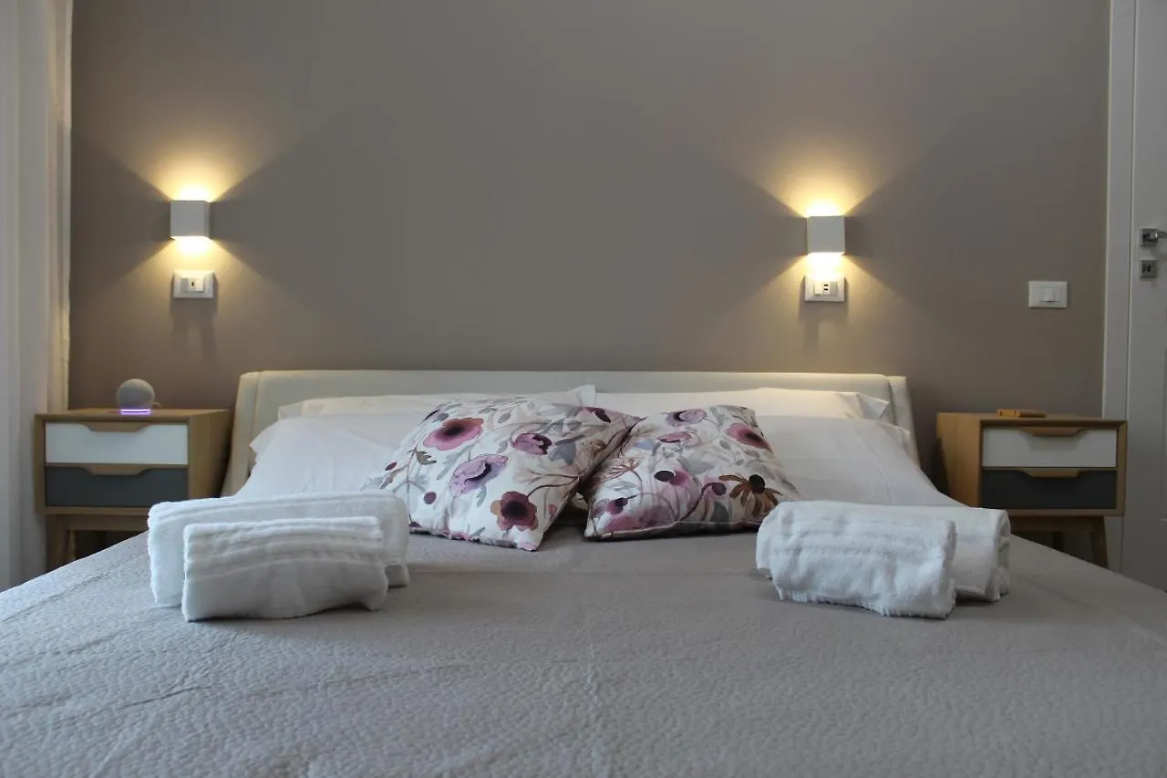 Aurora Bnb Bed & Breakfast Pisa İtalya